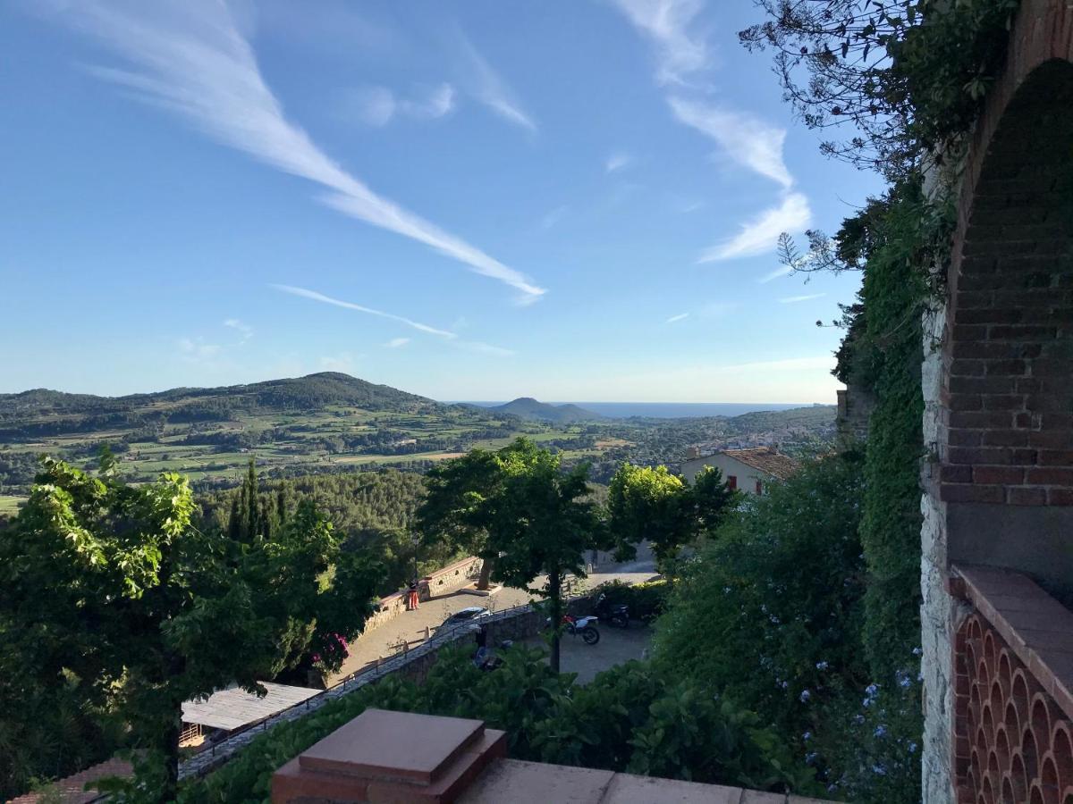Studio De Charme Avec Grande Terrasse Vue Mer Le Castellet  Exterior foto